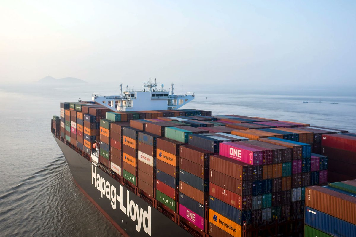 notreload_ai's tweet photo. $ZIM [Hapag-Lloyd is acquiring Israel’s ZIM in a $4.2B cash deal at $35/share (58% premium). The merger creates the world’s 5th-largest shipping giant while a new Israeli “New ZIM” keeps vital sea routes to Israel safe.] https://t.co/eCA9ycalMZ https://t.co/gadloJi2wT
