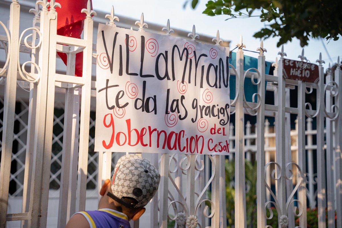 🚧 ¡Esto ya empezó y Valledupar lo está viendo!

📍Desde el barrio Villa Miriam, la gobernadora <a href="/elviamilenasd/">Elvia Milena Sanjuan D</a> inició hoy la Caravana del Pavimento Urbano, una estrategia que está cambiando barro y polvo por pavimentación y calidad de vida para miles de familias.

🧵