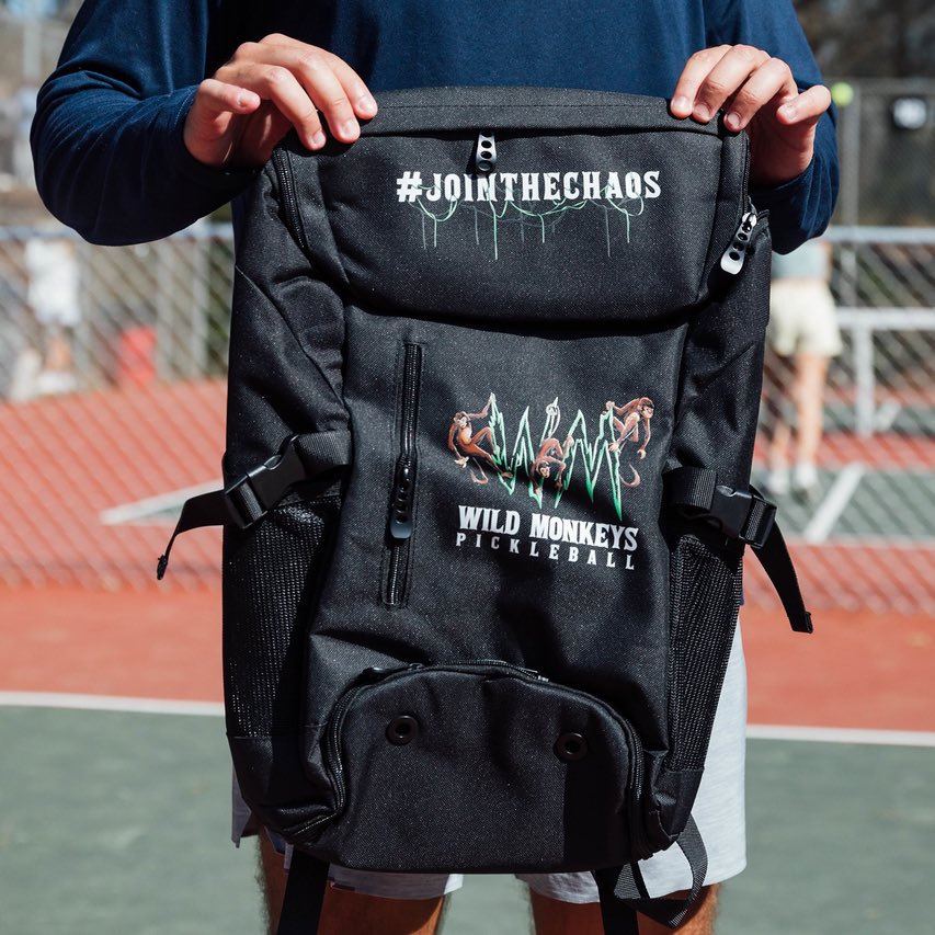 wildmonkeyspb's tweet photo. Keep all your pickleball gear organized in one bag. Our pickleball backpack includes:

✔️ Padded dividers - fits 4+ paddles 
✔️ Zippered shoe compartment 
✔️ Additional zippered pockets 
✔️ 2 mesh water bottle holders https://t.co/eGToNfX7EE