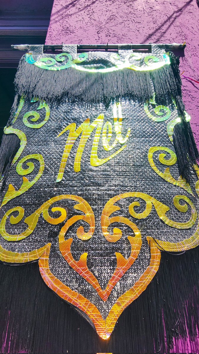 melfestamel's tweet photo. É AGORA! 𓇼 É HOJE — CARNAVAL COM MEL 𓇼

Hoje a gente ocupa a Rebordose (Rua Sousa Lima, Barra Funda) do meio-dia à meia-noite 💛

Brega, samba, discoteca, shows e aquele final apoteótico.
Única edição do ano. Sem replay.

https://t.co/2Tdorqqr3D

Teremos ingressos na porta 🐝 https://t.co/U5QeQrWoRd