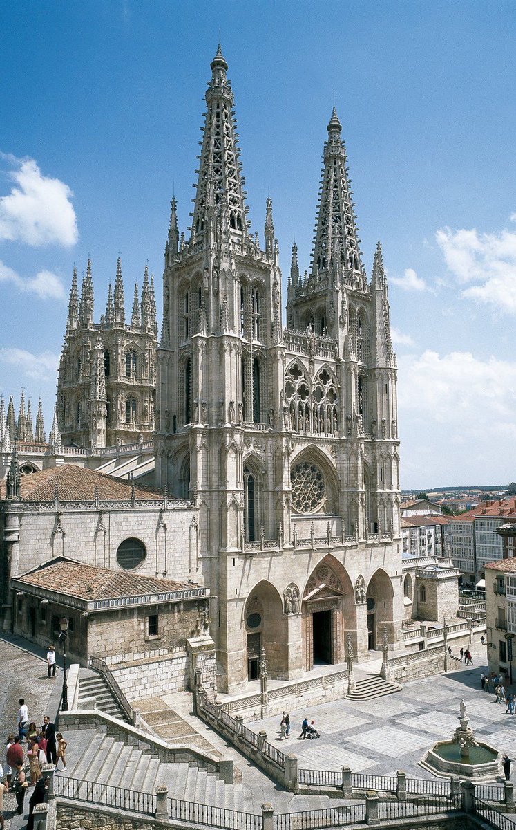 _constitucion78's tweet photo. ¿Dónde está esta catedral? https://t.co/YbkXn9LT1t