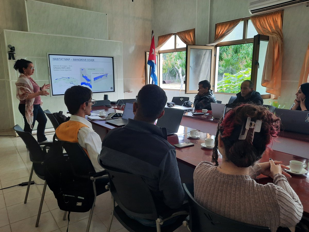 CEAC_Cuba's tweet photo. Investigadores de #CEAC y Grupo de Áreas Protegidas #VillaClara desarrollaron taller de proyecto #ECOATLAS en Cienfuegos, financiado por Gobierno de #Italia, definiendo cronograma 2026 para mapas de hábitat y #corrientesmarinas en apoyo a #CambioClimático y #Agenda2030 https://t.co/6yvpwrSCNx