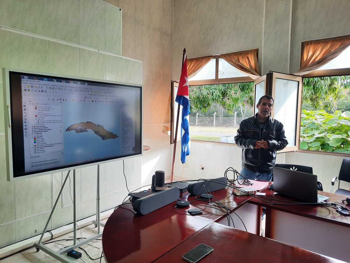 CEAC_Cuba's tweet photo. Investigadores de #CEAC y Grupo de Áreas Protegidas #VillaClara desarrollaron taller de proyecto #ECOATLAS en Cienfuegos, financiado por Gobierno de #Italia, definiendo cronograma 2026 para mapas de hábitat y #corrientesmarinas en apoyo a #CambioClimático y #Agenda2030 https://t.co/6yvpwrSCNx