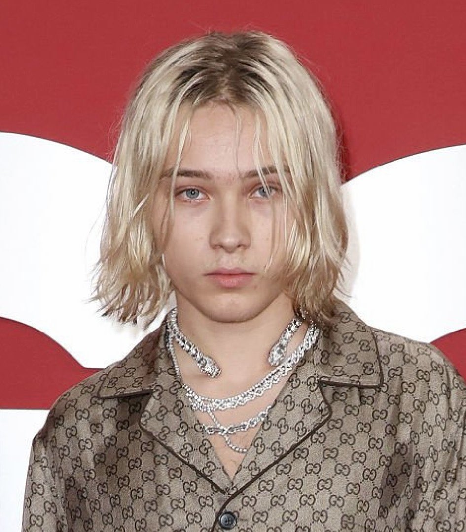 yeenballin tweet media