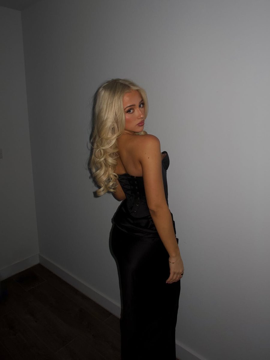 Chelsea Smith tweet media