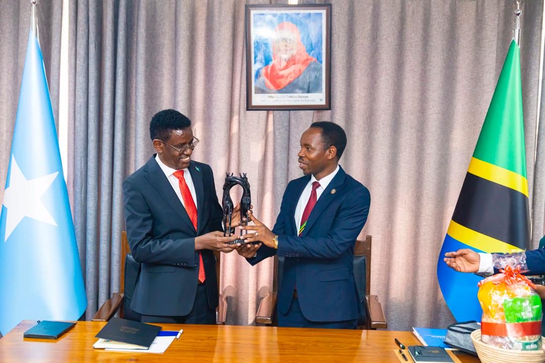 Abdullahi Sheikh Ismail (Fartaag) tweet media