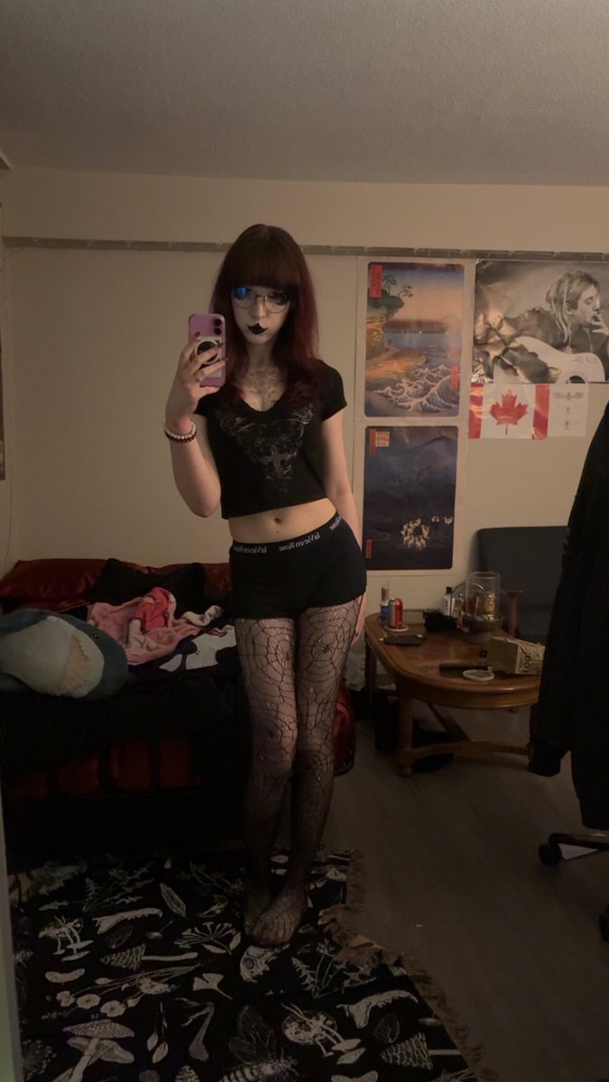 marceline 🦇⚢ tweet media