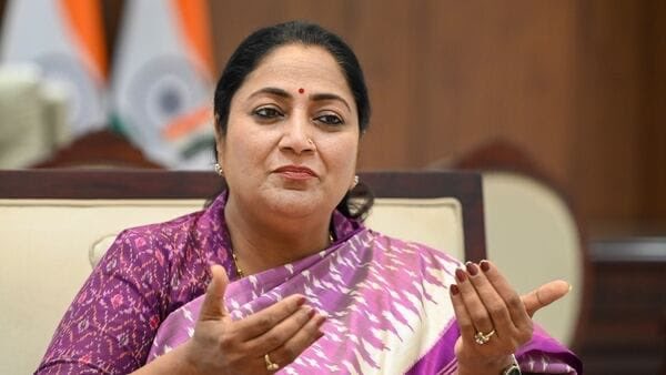 drgstuteja's tweet photo. Congratulations for innovative Step. Delhi government has introduced the 'Bhu-Aadhaar' initiative. Chief Minister Rekha Gupta announced on Sunday that every land parcel in the city will now be assigned a unique 14-digit identification number, ULPIN. https://t.co/havvNJ9Fwo