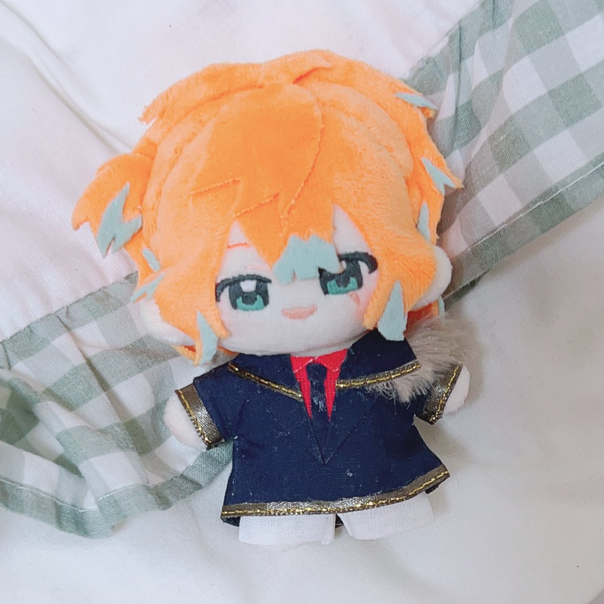 🧸ぬい（服はボンドでぺたぺたと）