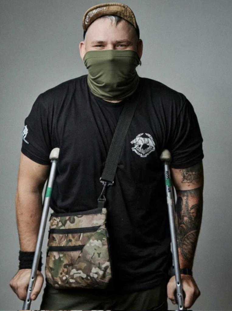 “My leg was shattered. I was crawling — and somehow I was laughing.”
A Ukrainian Special Operations soldier on moving forward no matter what.

They call him “Keks.” He’s 38.

This happened in the Sumy region.

We were pulling out of our positions. I was second in line. I was