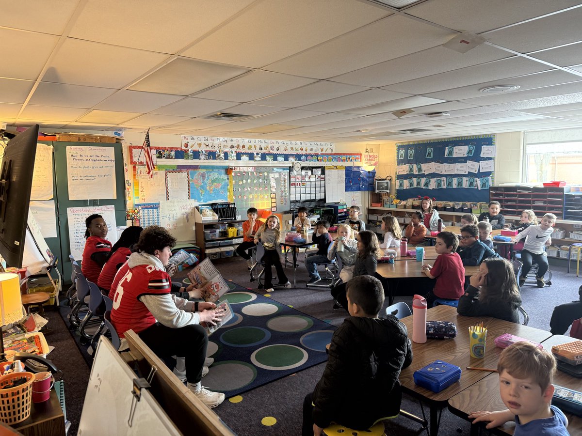 Ohio Wesleyan Football tweet media