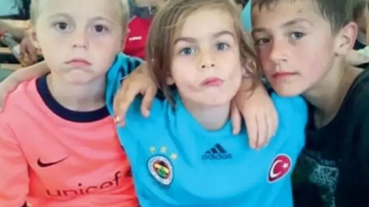 Redondo #antikapitalistcephe tweet media