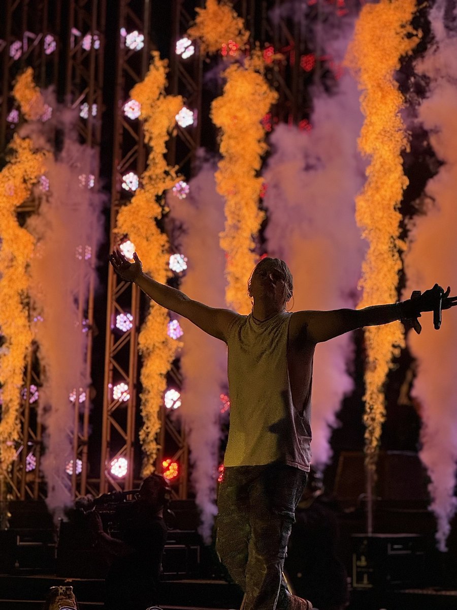 antuu ⋆ ݁⭒ mamba negra tweet media