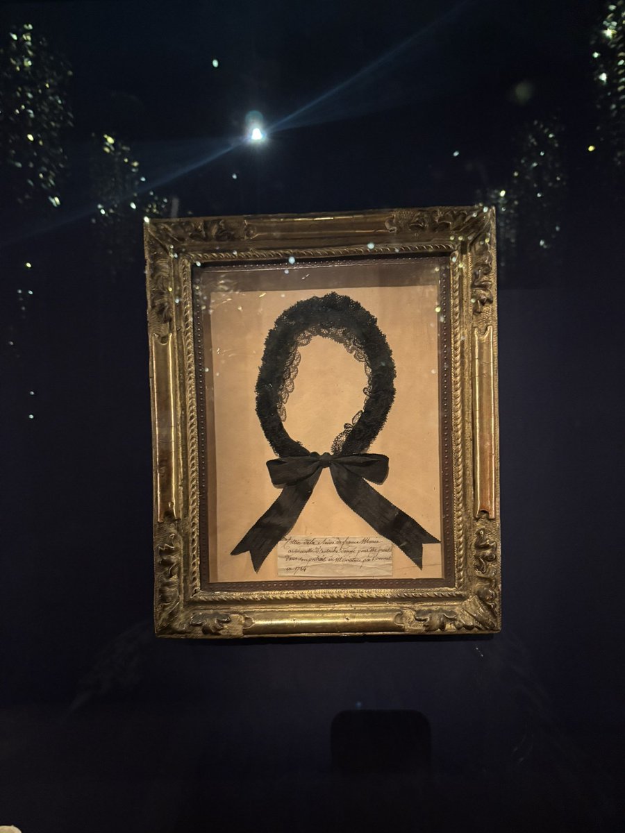 PhilippaReads tweet media