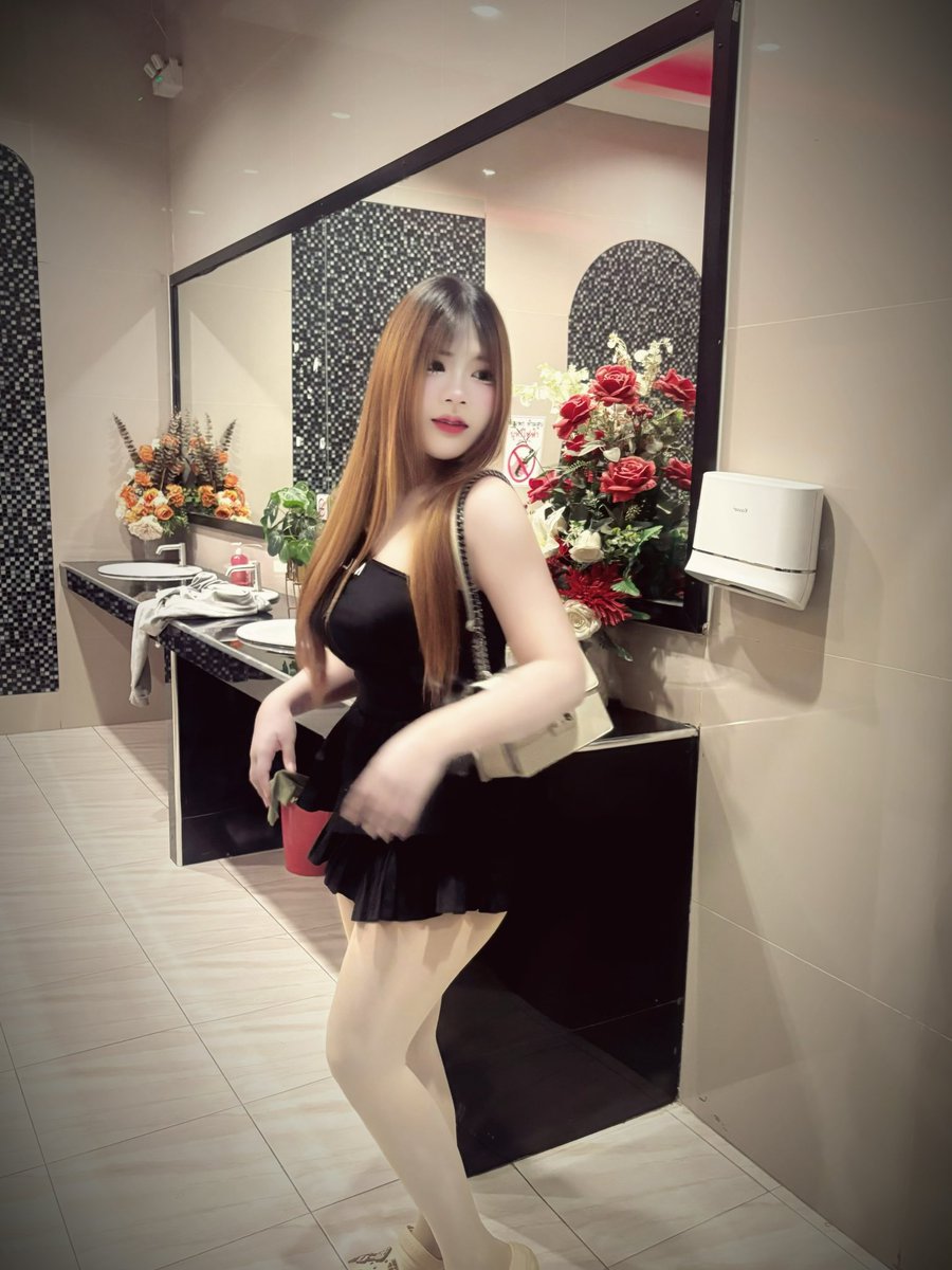 nphas84231's tweet photo. ถ้าตรุจีนนี้เธอยังไม่มีอาหมวยเราก็หมวยนะ 
“ หมวยลำคิด ” #รีทวิตสุ่มทัก #สุรินทร์ในเมือง https://t.co/5gPTQNGX5R