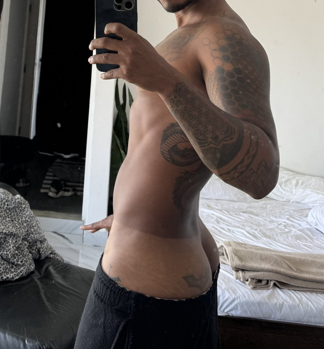 𝕄𝕚𝕔 𝕎𝕠𝕟𝕕𝕖𝕣 🦇 tweet media