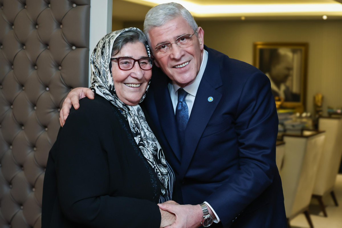 Aziz şehidimizin emaneti, kıymetli Pakize Annemizi Genel Merkezimizde misafir etmekten büyük bir onur duyduk.