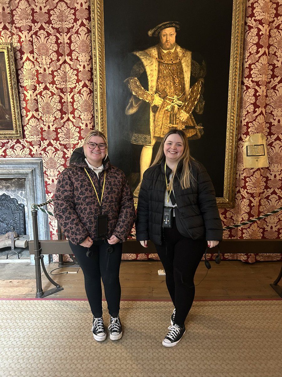 Miss Dabb🦦 tweet media