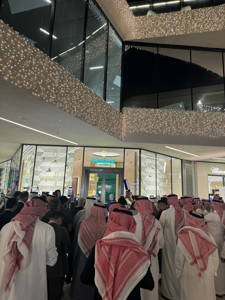 World_watchs's tweet image. تم اليوم افتتاح فرع رولكس الجديد في السولتير مول - الرياض 

ألف مبروك ❤️👏🏻