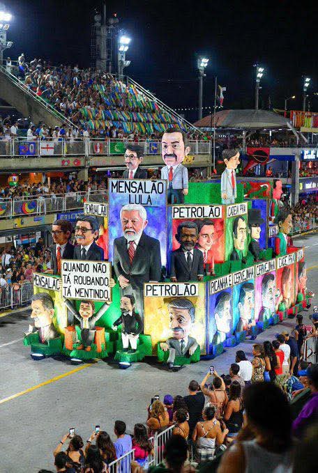 <a href="/nikolas_dm/">Nikolas Ferreira</a> Festa da democracia.