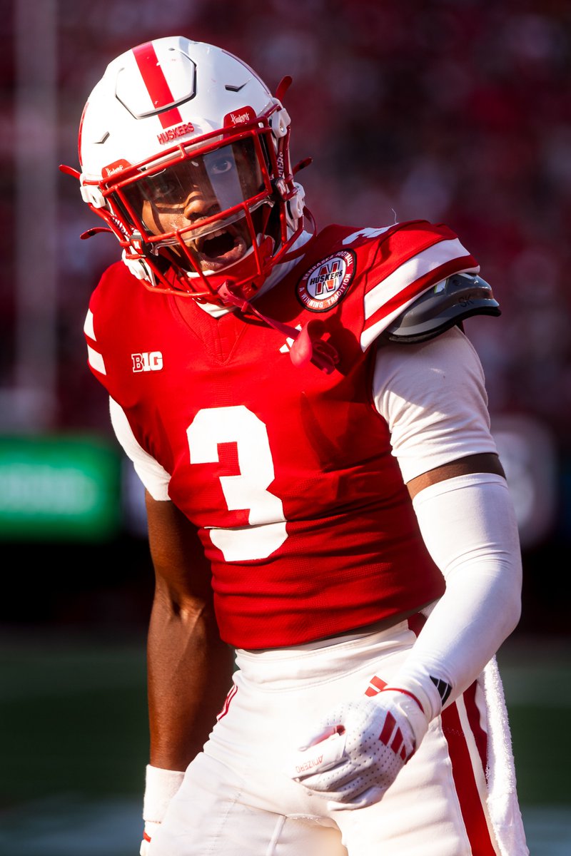 Lowest catch rate allowed, Big Ten safeties in 2025:

Marques Buford Jr., Nebraska: 40.0%
Mason Curtis, Michigan: 46.2%
Amare Ferrell, Indiana: 46.7%
King Mack, Penn State: 53.8%
DeShon Singleton, Nebraska: 55.2%
Jaylen McClain, Ohio State: 55.6%
Aidan Gousby, Minnesota: 55.6%