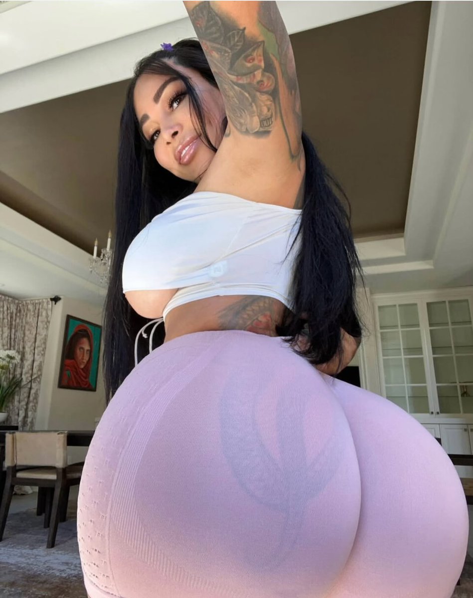 Brittanya Razavi (@brittanya3233) on Twitter photo 