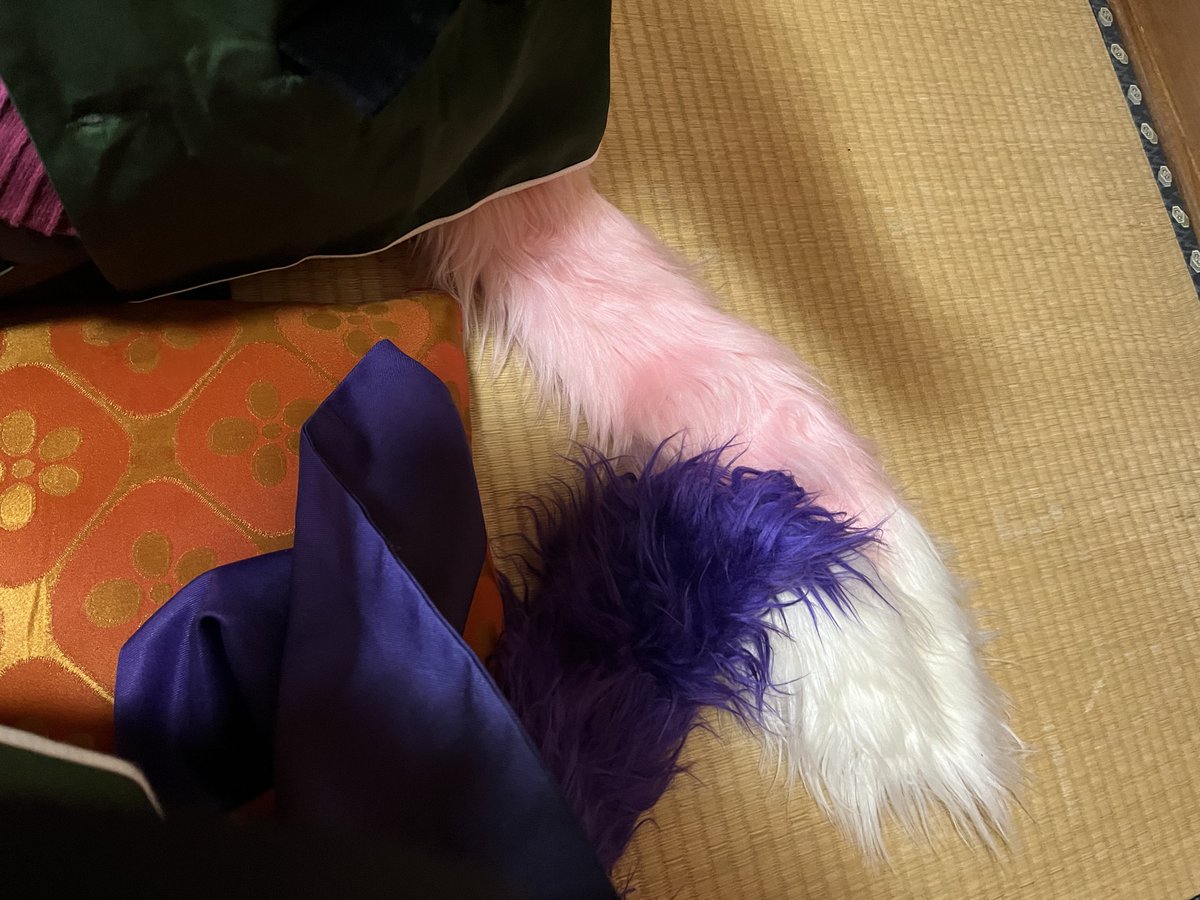 羅威 tweet media