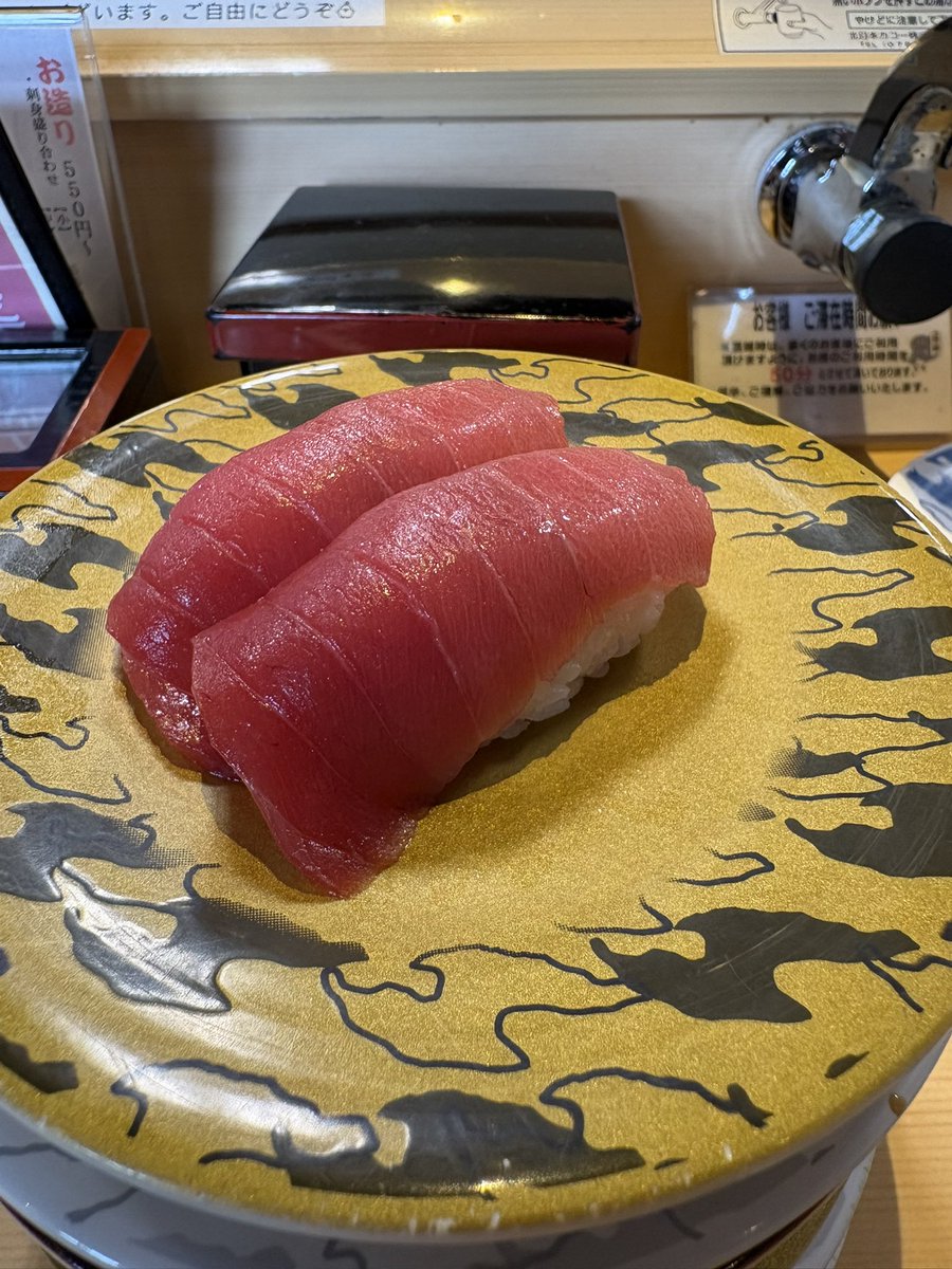 sh__ru_ock's tweet photo. 食べてばかりでした https://t.co/iVlaVAkJwY