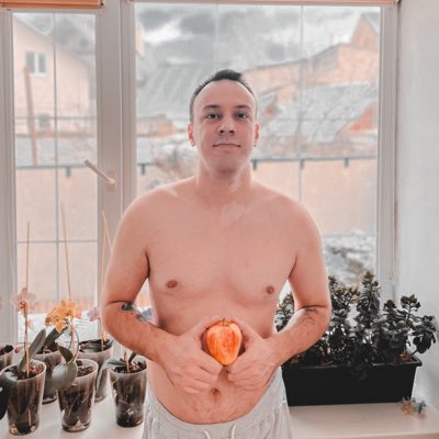 RandomSTART1's tweet photo. #NewProfilePic https://t.co/kbbQgB0Xxu