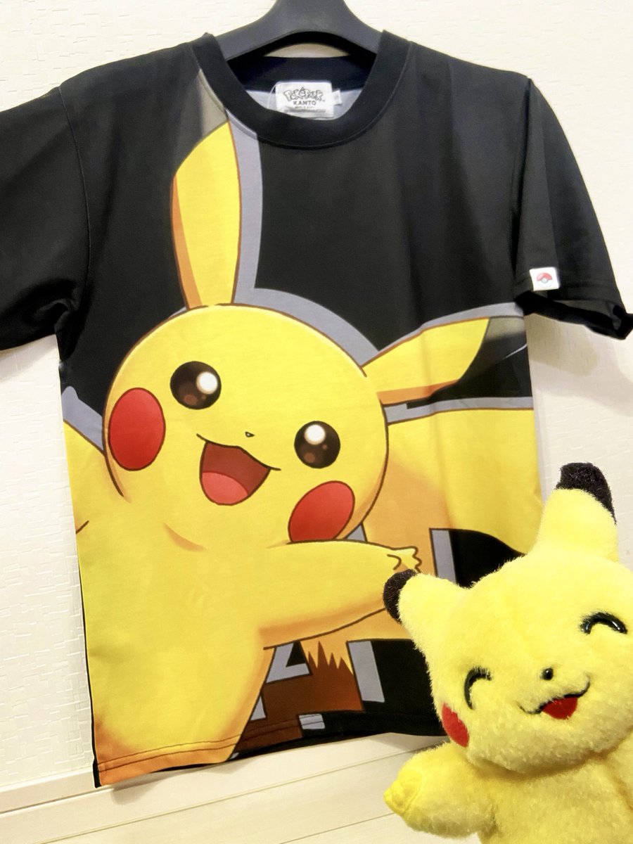 Tシャツのデザインが好きすぎる💛˚⋆⚡︎ フシギダネ・ヒトカゲ