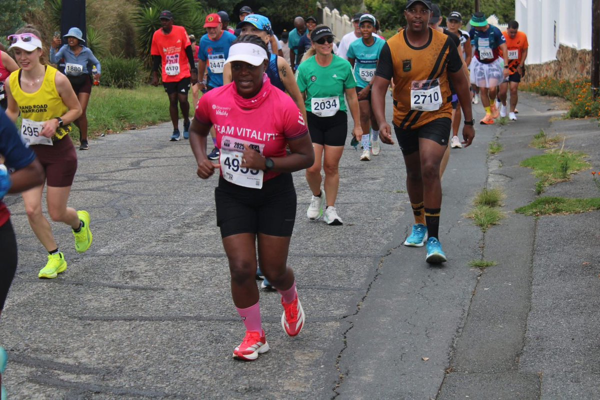 JHB_Harriers's tweet photo. When you're too tired to run, but still want to finish! 💪 👟 🚶♀️ 🚶♂️
#pirates21k #swiftandfree #joburgs #toughest #halfmarathon https://t.co/LBjAOAvbcz
