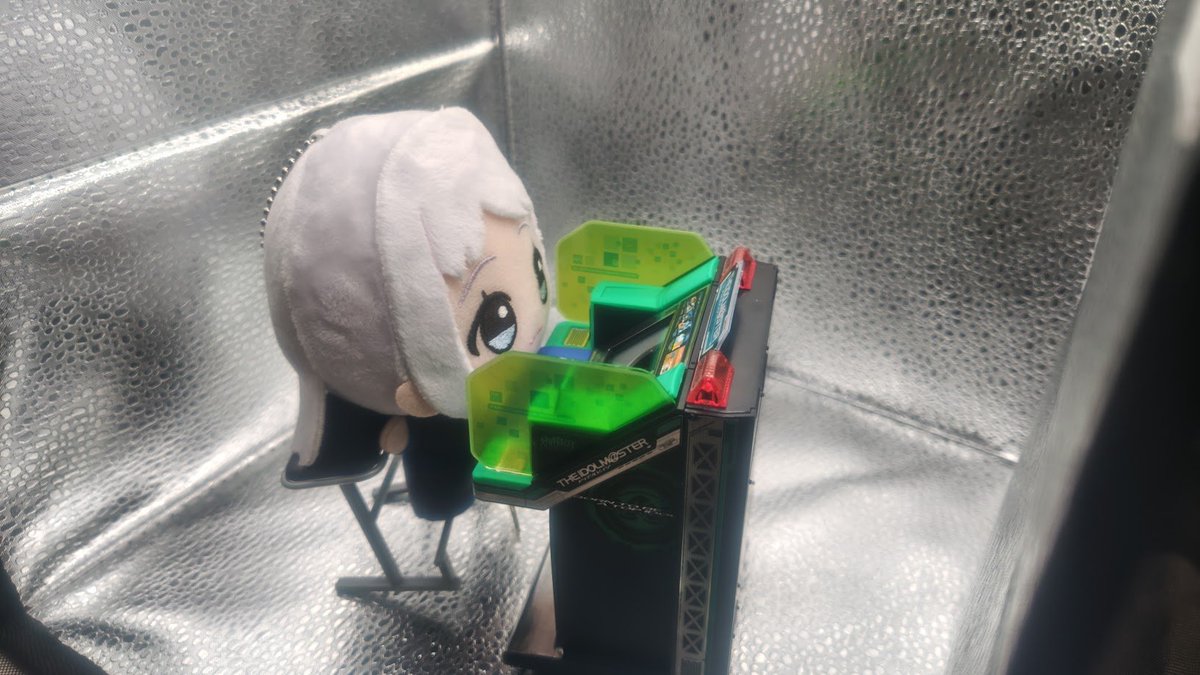 ※お知らせ※ひぃふぅみぃ!!では企画コーナーを複数行います、まずは今回新しい企画「ヌイスタ」、小道具やジオラマシート、撮影ボックス等用意しますので自分のすきなぬいやアクスタを持ち込んで楽しい写真を撮影してね。（写真はイメージです。）