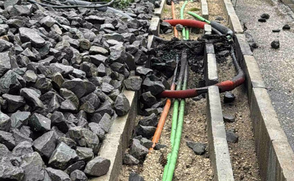 TracTerrorism's tweet image. Suspected #Anarchists Target Railway Lines in Incendiary Attacks, in the Areas of #Naples and #Rome, Campania and Lazio Regions, #Italy 
trackingterrorism.org/chatter/anarch…