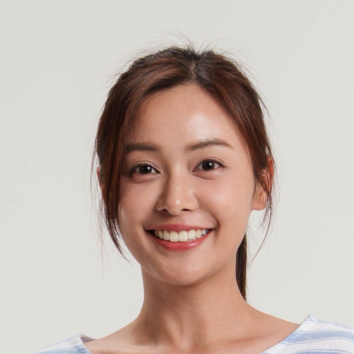 ยินดีกับพี่นางเอก 100ล้าน เป็นภาพยนตร์ที่เขาแสดงแล้วได้100ล้านเป็นเรื่องที่ 3 ด้วย เก่งมั๊ก🫳🏻 

#อุ้มอิษยา #Oomeisaya