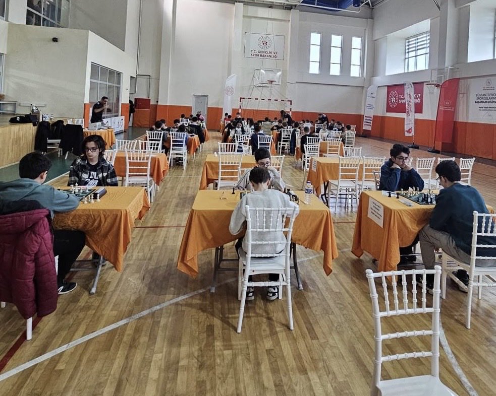 🏆♟️ 1. Görele Satranç Turnuvası Sona Erdi!

1.Görele Satranç Turnuvası, 14-15 Şubat 2026 tarihlerinde Görele Gençlik Merkezi spor salonunda 53 sporcunun katılımıyla tamamlandı.
👇
facebook.com/share/p/1ALPuR…