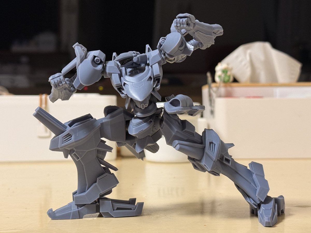 みてこの開脚を！