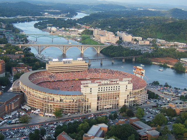 CFBHome's tweet photo. Stadium of the Morning 🥞

🏟️ Neyland Stadium
📍 Knoxville, Tennessee 
✅ Capacity: 101,915

One of three college stadiums you can travel to via boat

Home of @Vol_Football https://t.co/6osbZlnwD3