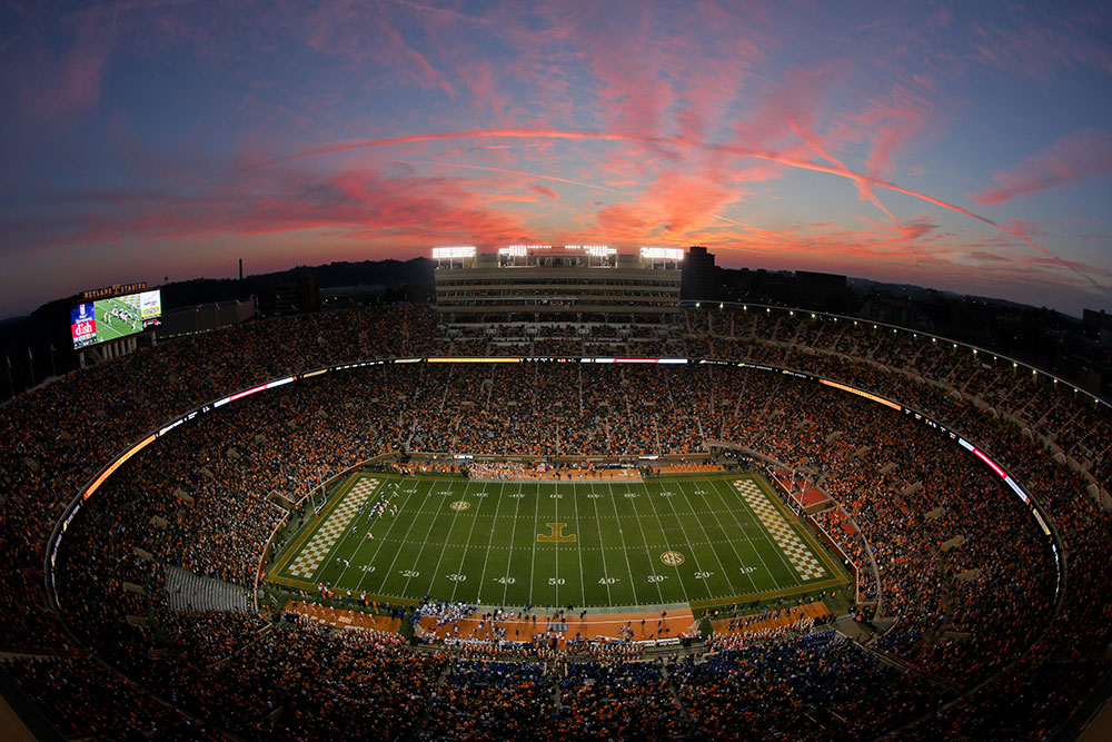 CFBHome's tweet photo. Stadium of the Morning 🥞

🏟️ Neyland Stadium
📍 Knoxville, Tennessee 
✅ Capacity: 101,915

One of three college stadiums you can travel to via boat

Home of @Vol_Football https://t.co/6osbZlnwD3