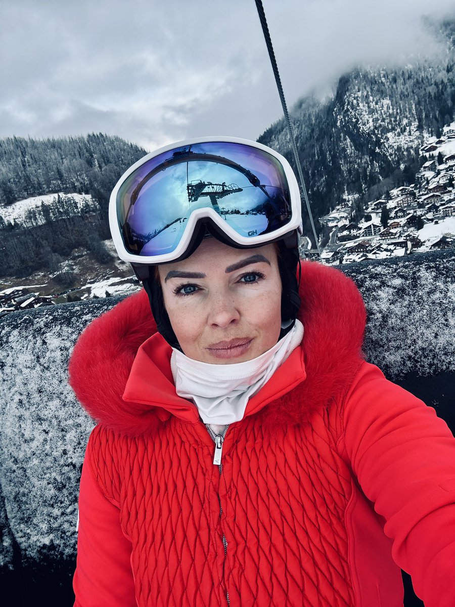 Leonna Mayor tweet media