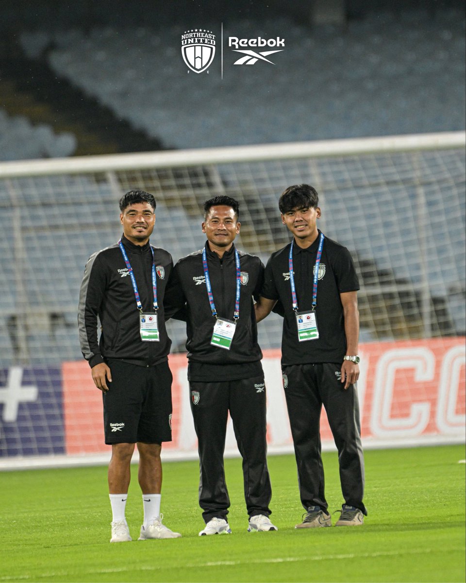 NEUtdFC's tweet photo. Soaking in the atmosphere!
@Reebok
(1/2)
Watch #EBFCNEU live from ISL Season 12, only on @FanCode and #SonySportsTen2.
#StrongerAsOne #8States1United #ISL12 https://t.co/XY6vGxWSgO