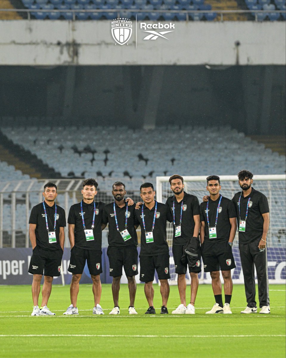 NEUtdFC's tweet photo. Soaking in the atmosphere!
@Reebok
(1/2)
Watch #EBFCNEU live from ISL Season 12, only on @FanCode and #SonySportsTen2.
#StrongerAsOne #8States1United #ISL12 https://t.co/XY6vGxWSgO