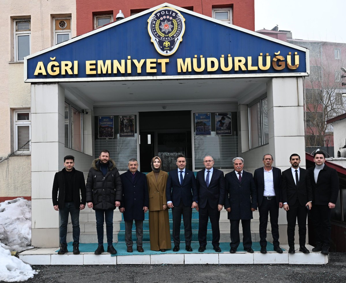 HALİL ÖZYOLCU tweet media