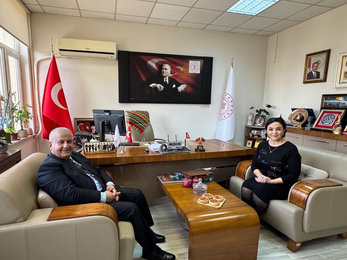 Ziyaret 📍
Balıkesir İl Milli Eğitim Müdürü Sayın Selahattin KAL, İl Müdürümüz Sayın Neslihan VURUCU’yu makamlarında ziyaret etti.

Nazik ziyaretleri için kendilerine teşekkür ediyoruz.