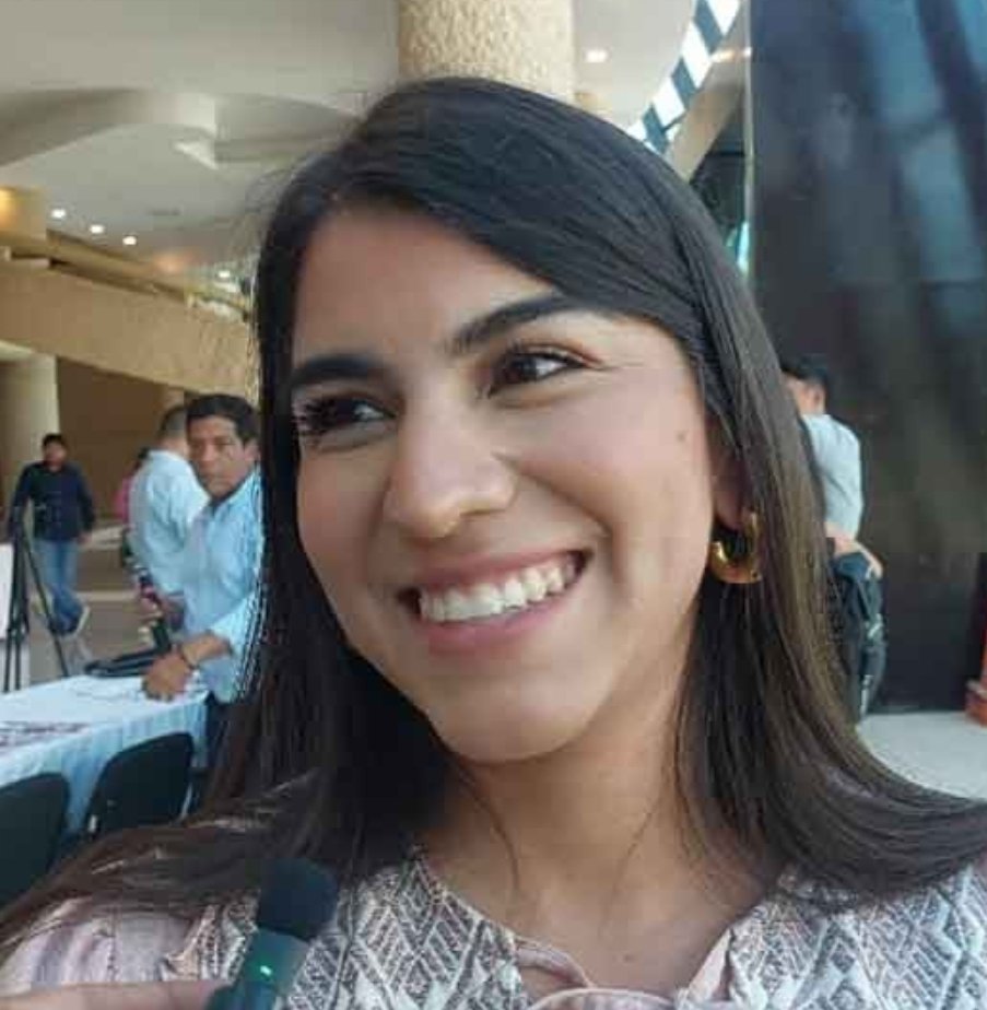 Melissa_Bely's tweet image. ¡ CUAS !

Se largó a Madrid.
Se emborrachó.
La filmaron.
Se gastó 2.1 millones de pesos.
No comprobó gastos.
La corrieron.

Y hoy no hay dinero. 

Y si, adivinaron... es de Morena.

👇

Dejan sólo para los tacos

"Desde Chiapas, nos cuentan que salió en “un ojo de la cara” la