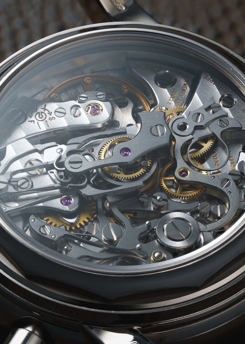 hairspringwatch's tweet image. A new Journal article out this morning: A Collector's Guide to the Patek Philippe 5004. This was Patek Philippe’s first Split Seconds Perpetual Calendar Chronograph, but it also became the last of perhaps the most important watch lineage ever, and the send-off for a certain kind