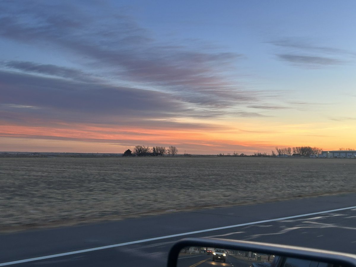 Mornin Peeps! Hope u have a Great Week. 🤓