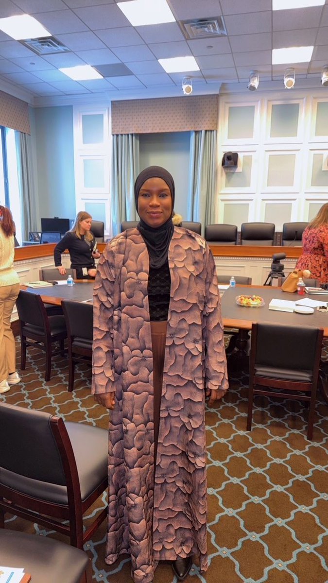 USEndFGMNetwork's tweet image. We were proud to be represented on #CapitolHill by our TTA, Isatou Jeng. Bringing lived experience &amp;amp; expertise, she pushed to strengthen global efforts to #EndFGM &amp;amp; prioritize funding for frontline, grassroots orgs in U.S. foreign policy. Survivor leadership is essential #FundFGM