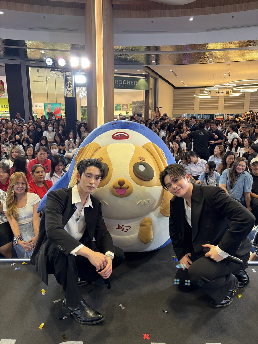 น้อนขอบคุนค้าบ 🐶🦈
#infinitymedicalclinicxwilliamest
#WESLEY