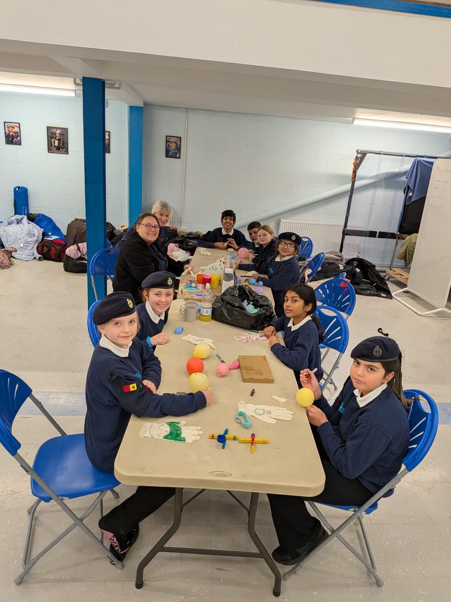Our Junior Section took part in the London Western District Junior Weekend at Rickmansworth Unit over last weekend. They had a great time in London playing super Monopoly visiting many London landmarks supported by SLt Maclean and PO Saunders and other volunteers 

CO