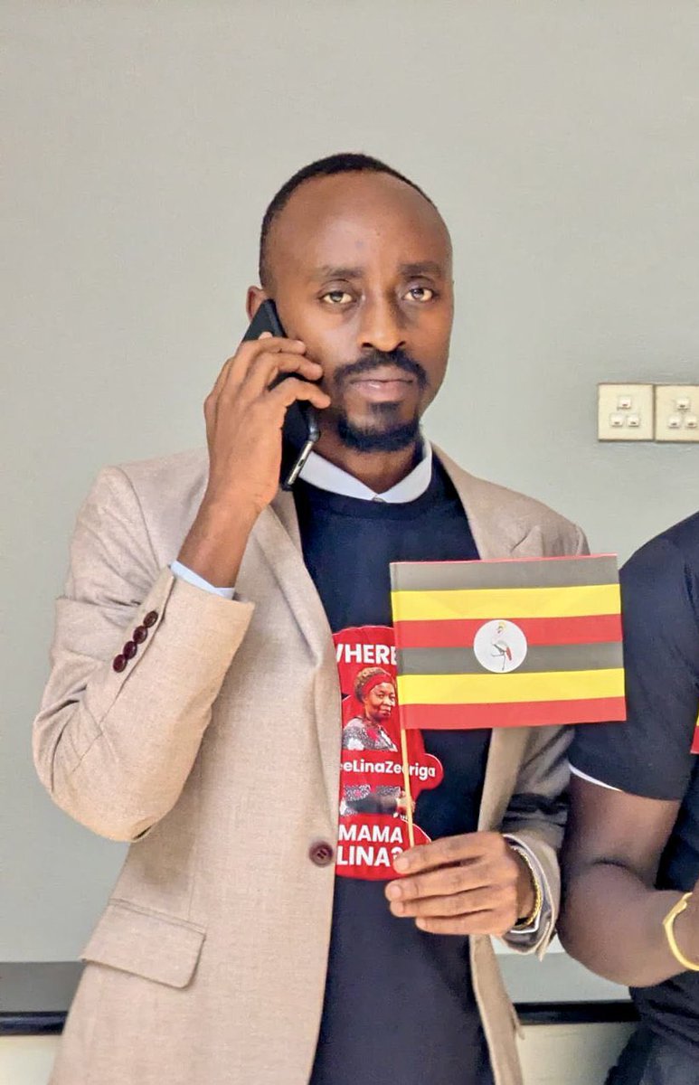 ZoomexUg's tweet photo. Counsel @KakuruTumusiime one of the @NUP_Ug lawyers has been brutally arrested by JATT officers this morning on his visit to Magere!
#FreeUgandaNow https://t.co/L1TEgEHmaU